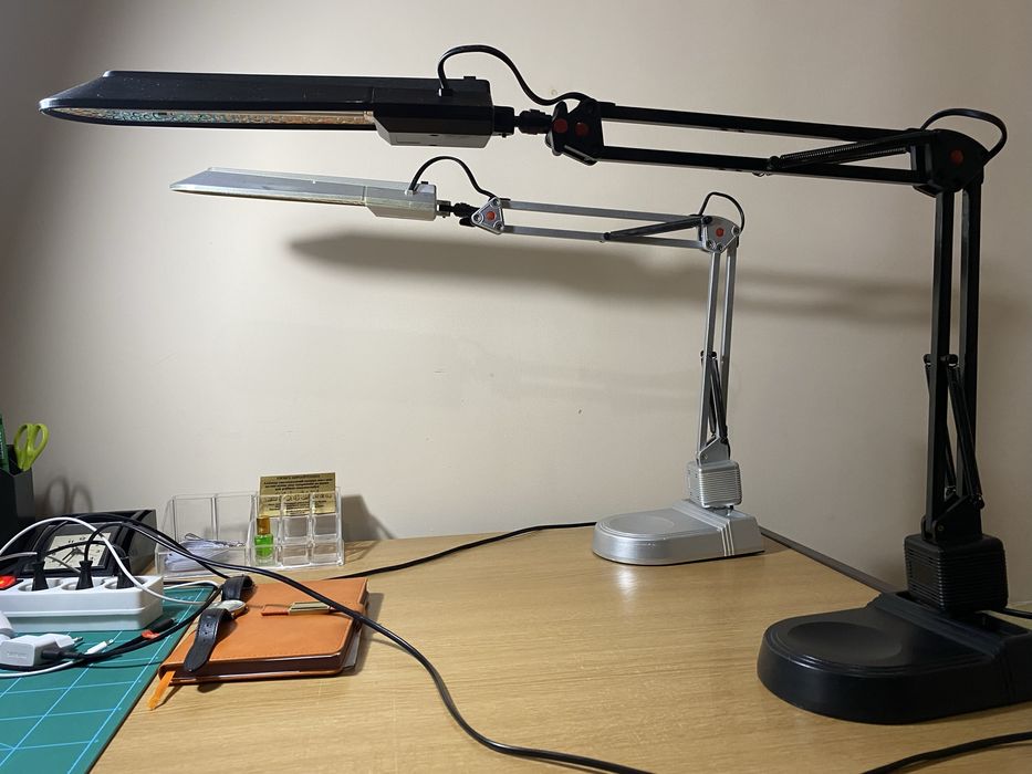 Настолные лампы