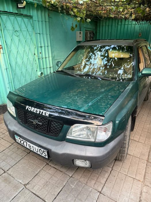 Машина 2000г продам или обменяю