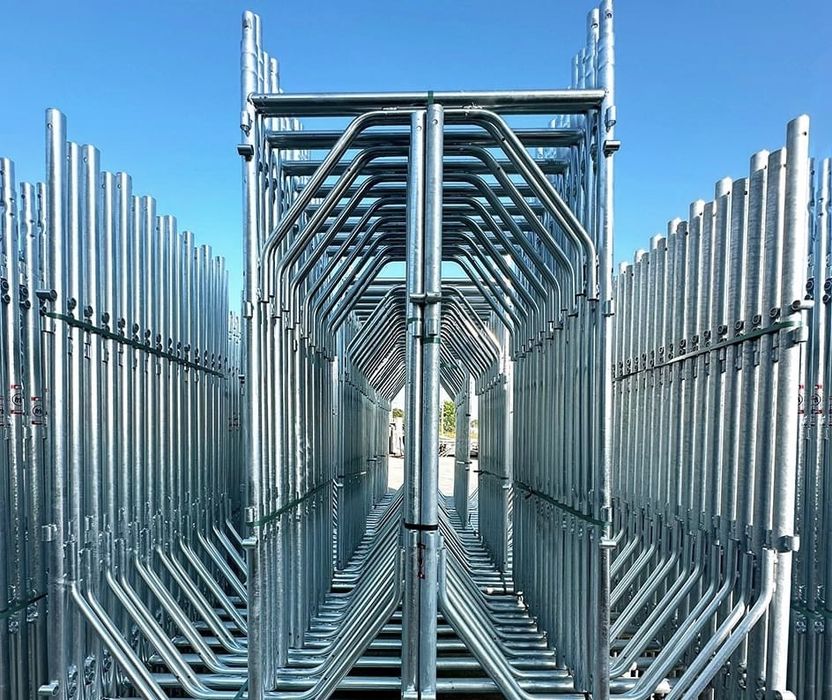 Schela metalica noua zincata, picior , hasuri, podina schele italia