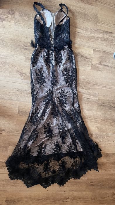 Официална рокля за кума, абитуриентка или др