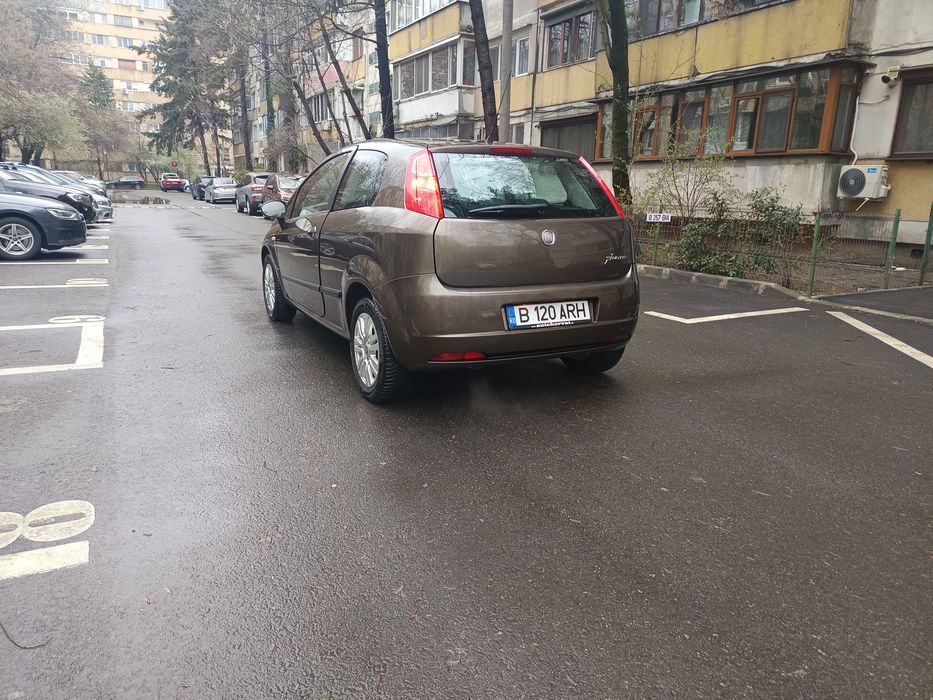 FIAT Punto 2009 — imagine 11
