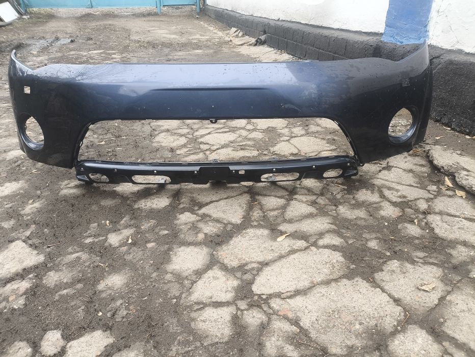 Продам бампер Митсубиси аутлендер