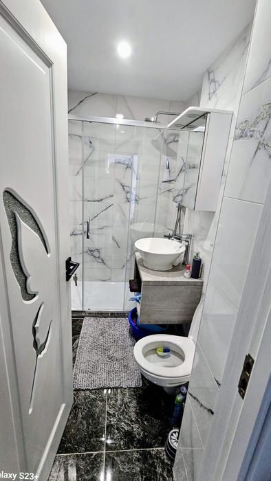 Apartament de închiriat, renovat complet!!!