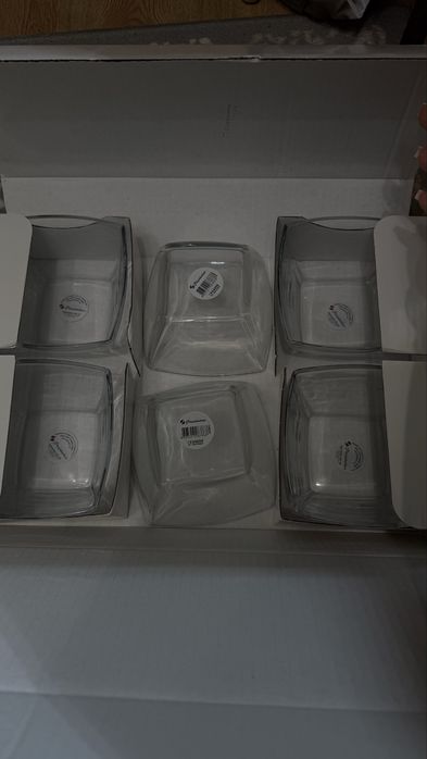 Срочно продам набор салатниц