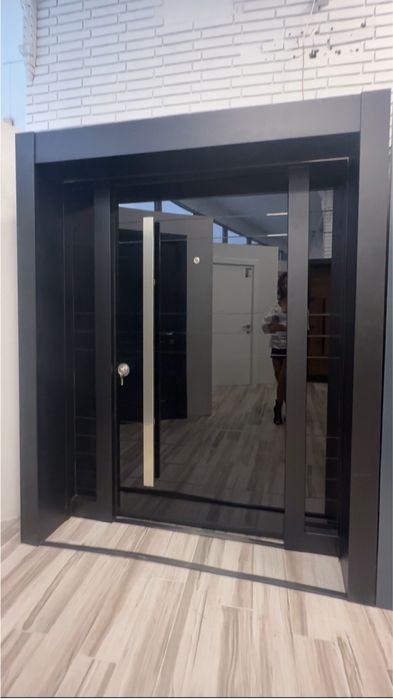 Входна врата за външни условия двойна-Premium two glass