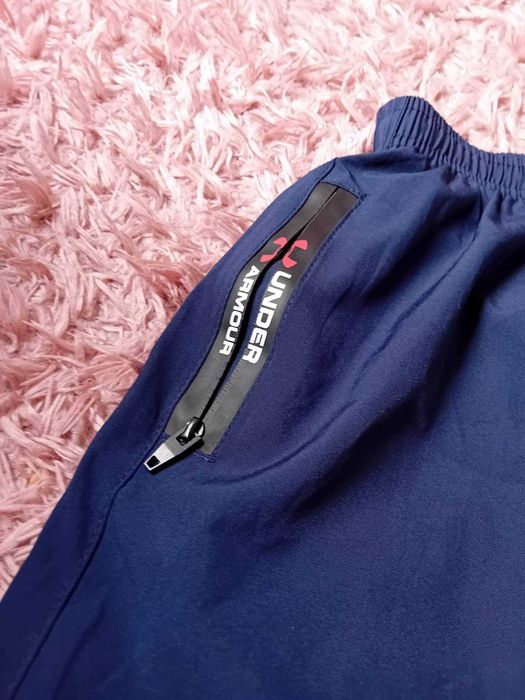Оригинални къси панталони Under Armour