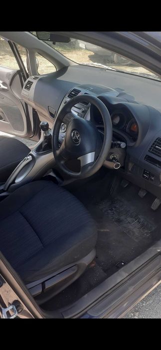 Тойота Аурис  Toyota Auris 2009г.  1600куб 131кс БЕНЗИН НА ЧАСТИ