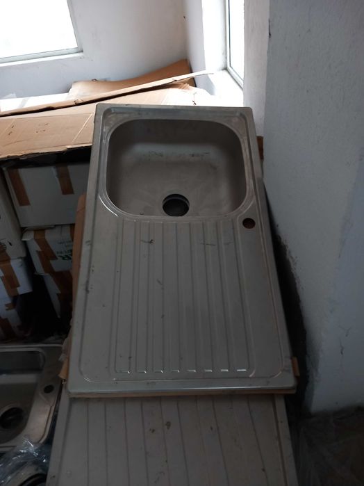 Корита за кухненски мивки - единични и двойни