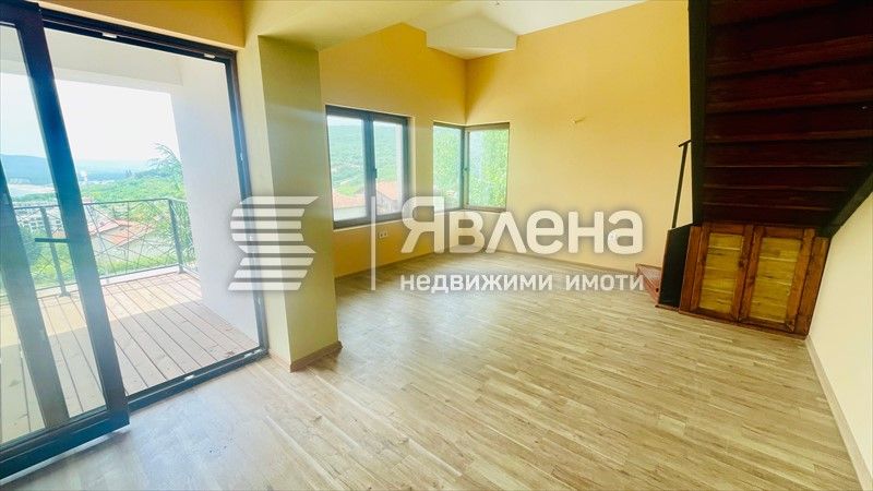 Продава се Тристаен апартамент в к.к. Албена - 91 кв.м за 1319 €/кв.м - Снимка #4