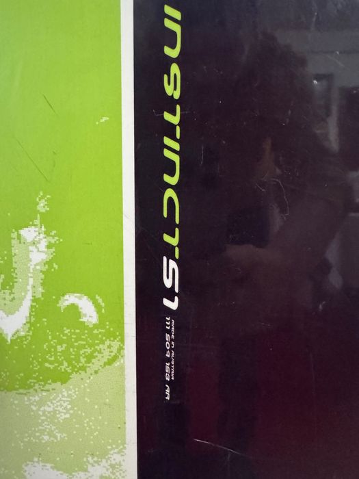 Vând placa de snowboard nouă nefolosită