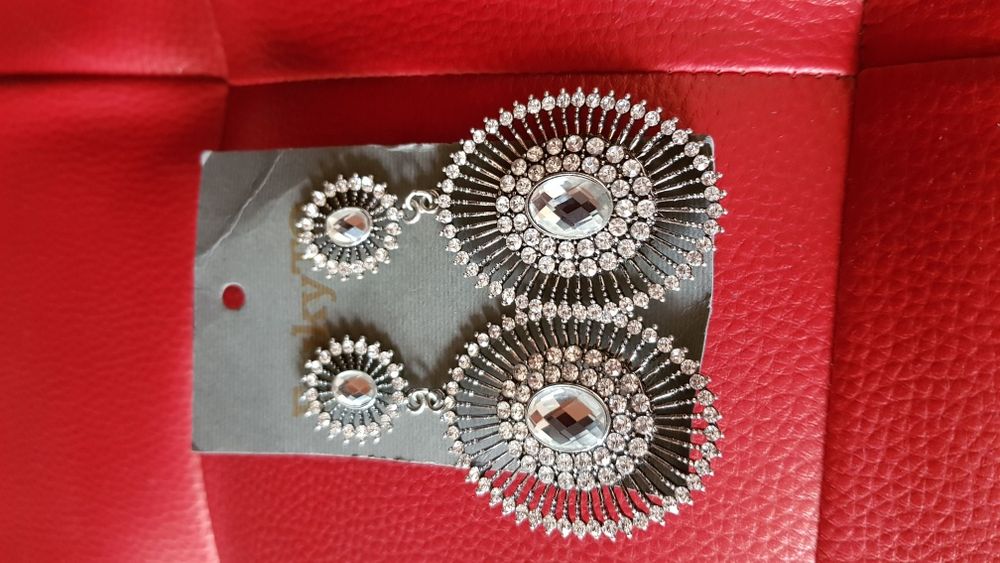 Обеци за всякакви поводи