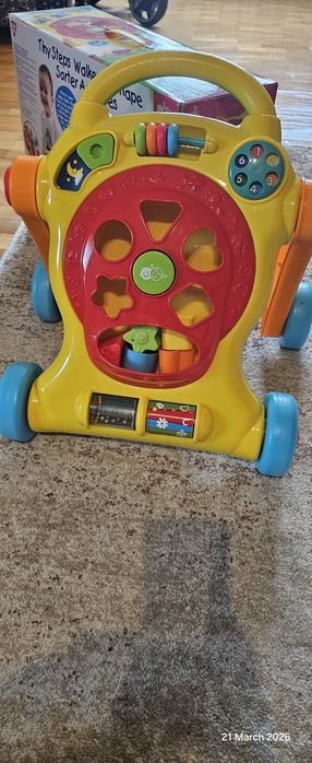 Premergator Playgo Tiny Steps Walker with Shape Sorter Activities
