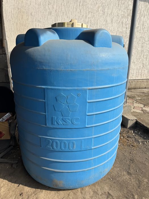 Продам бочку 2 тоны