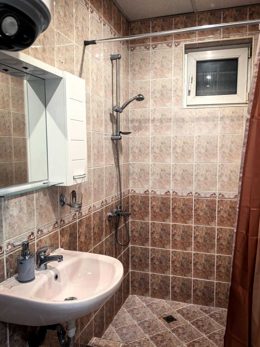 Дава се под наем Тристаен апартамент в София, Зона Б-18 - 100 кв.м за 800 € - Снимка #6