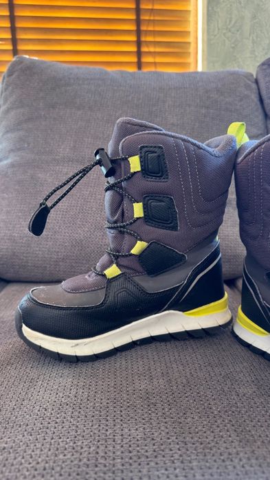 Детски зимни ботуши за сняг и дъжд Kamik EU 29 (внос, почти нови)