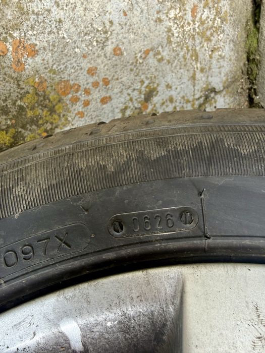 Anvelope vara NOI, DOT 0626, Taurus 215 55 r17