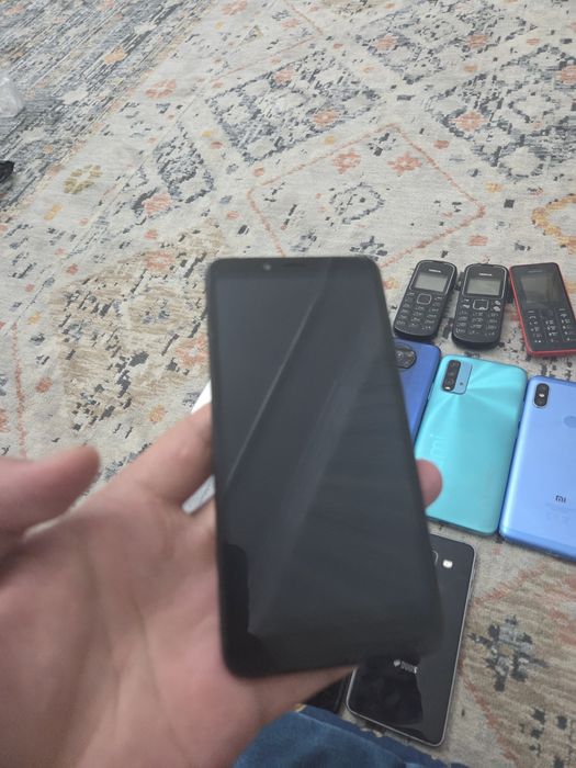 Старые телефоны на запчасти