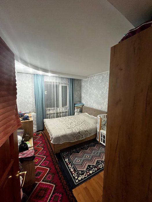 Продам 3 комнатную квартиру