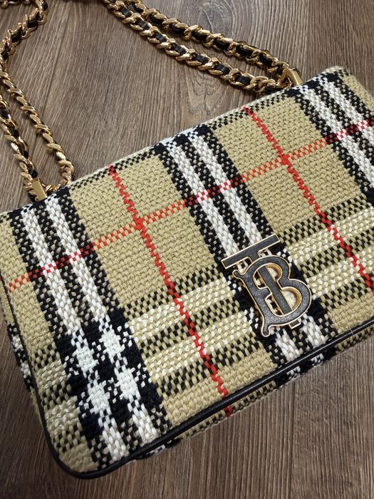 Чанти бърбери burberry,  lv