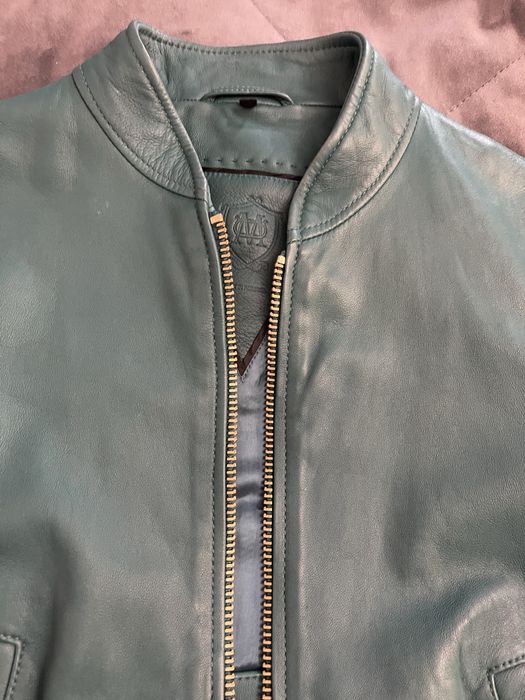 Кожаная куртка, Масима дути