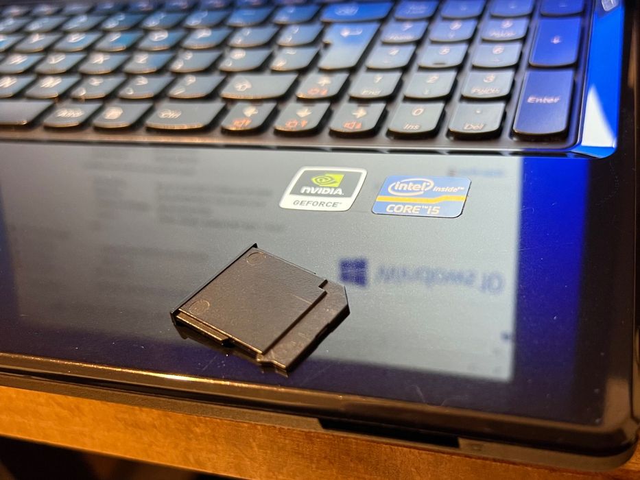 Laptop i5 | ssd | nvidia gpu