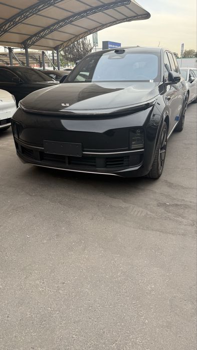 Li9 Ultra Restayling 2025 yil nomer olingan