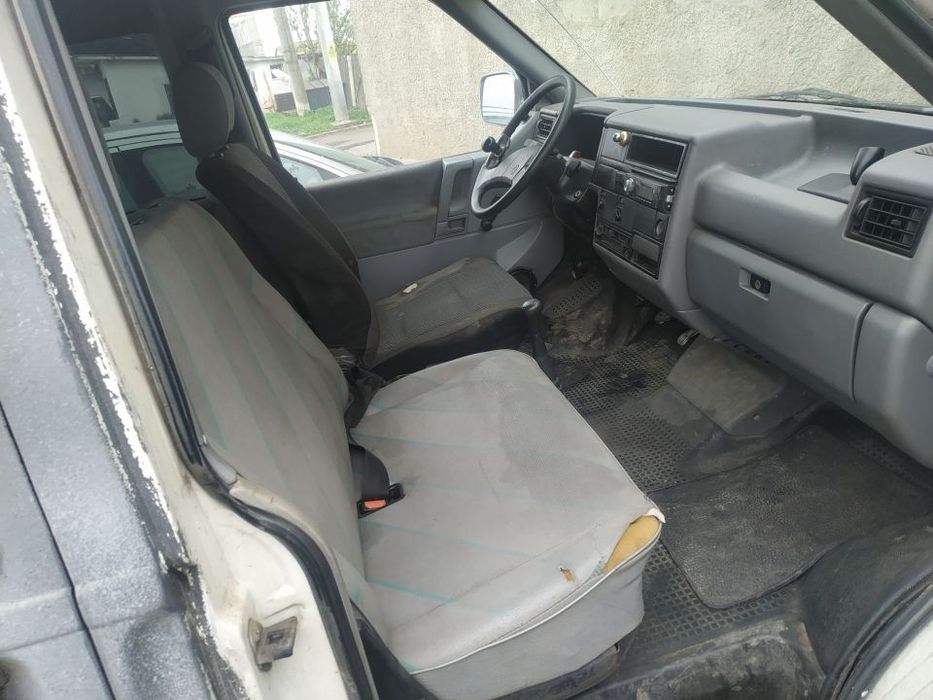Dezmembrari  VW TRANSPORTER Mk 4 / T4  1990  > 2003 2.4 D Motorina