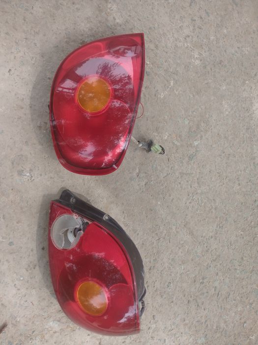 Matiz fara originali faqat pasajir tomon ozroq singan