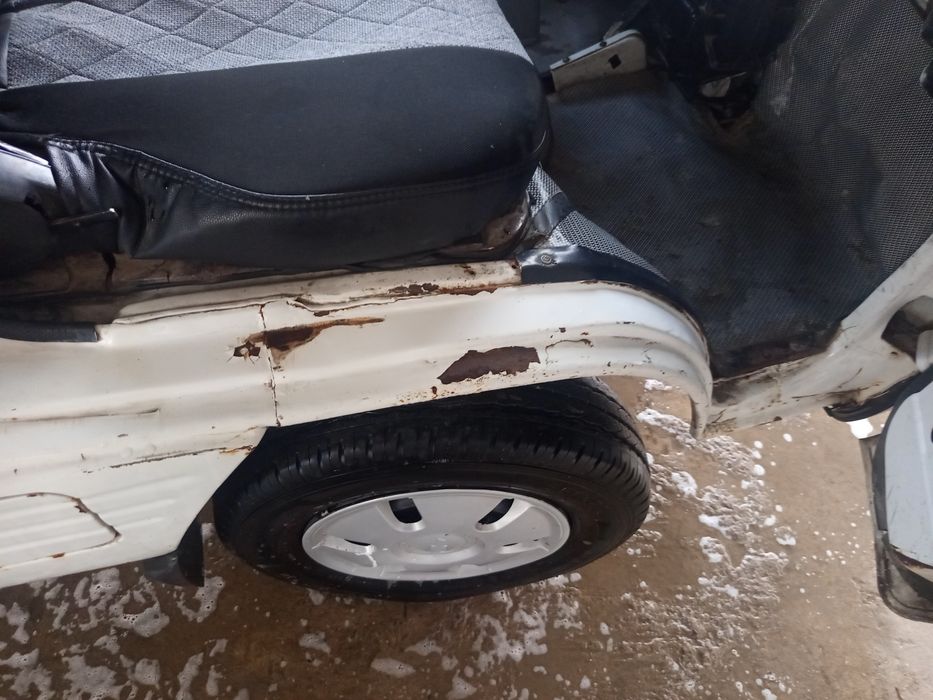 Продается дамас 2000 года