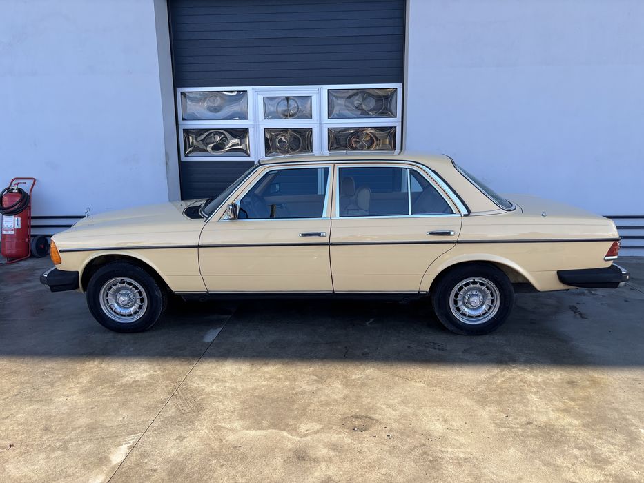 Mercedes W123  cobra 3000 TD automat