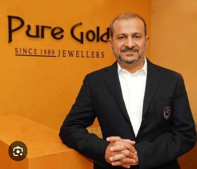 Бриллиантовый кулон в виде скорпиона