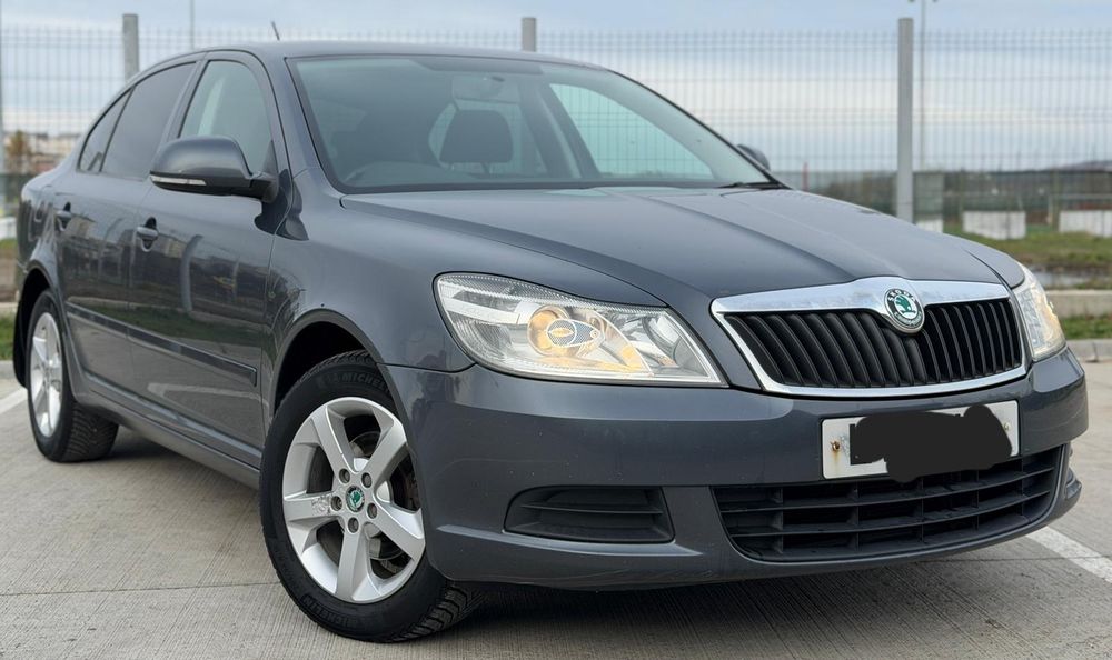 Piese accesorii dezmembrez skoda octavia 2