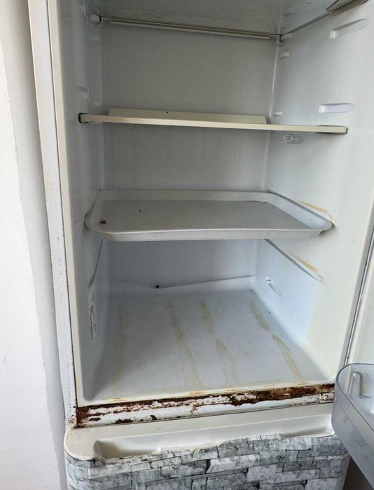 Frigider Indesit - combina frigorifica
