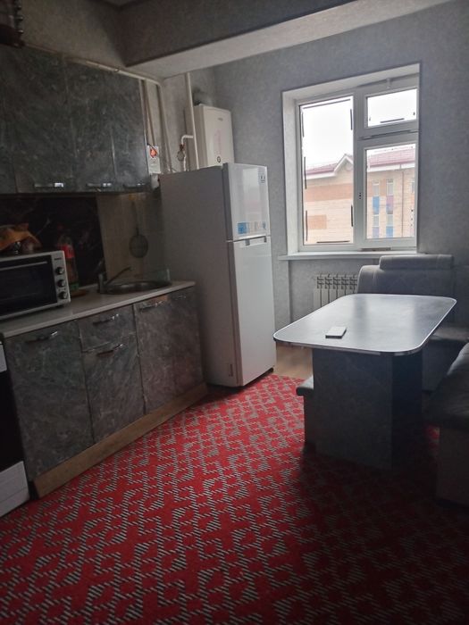 Продаётся 2 комнатный квартира