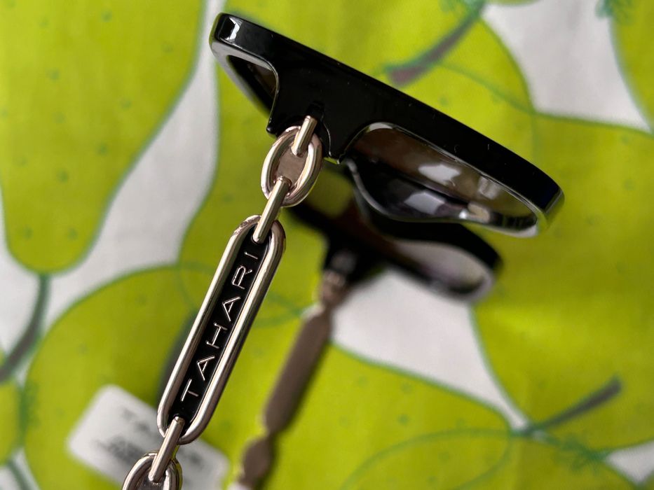 Tahari нови страхотни слънчеви очила