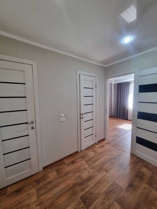 4 ком кв 86 кв м, 3 этаж. По ул. Прогресса, Михайловка. - View 6