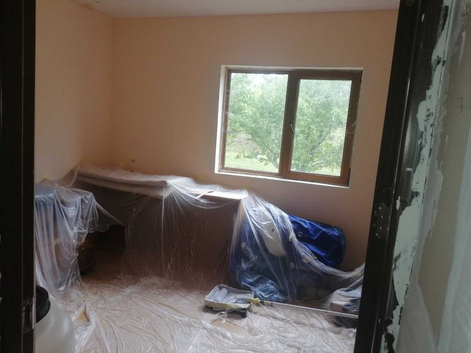 Къща в Индустриална зона, с.Руец