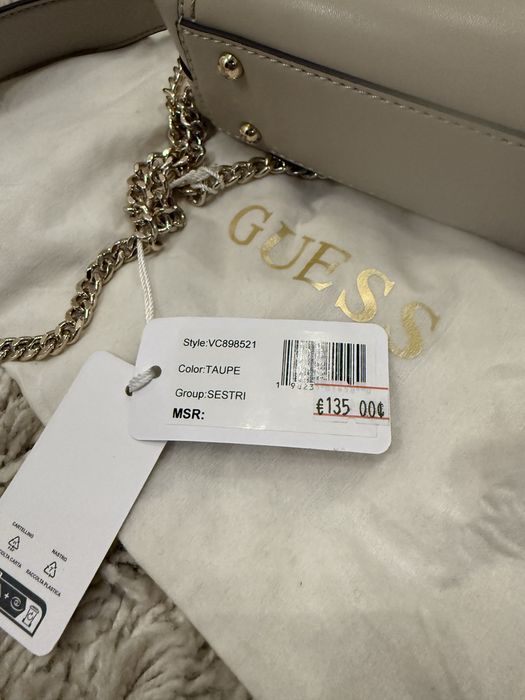 НОВА Дамска чанта Guess
