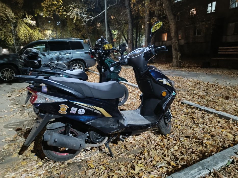 Скутер M12 49сс (2024г)