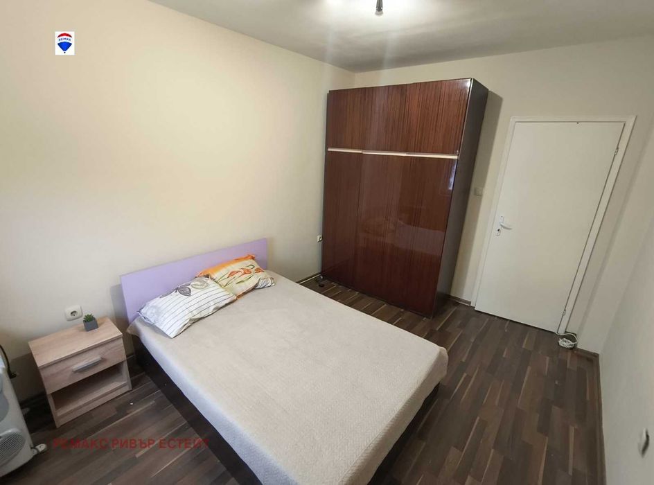 Дава се под наем Двустаен апартамент в Русе, Ялта - 60 кв.м за 280.5 € - Снимка #6