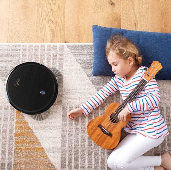 Робот за почистване Eufy BoostIQ RoboVac 11S супер тънка, 1300Pa, нова