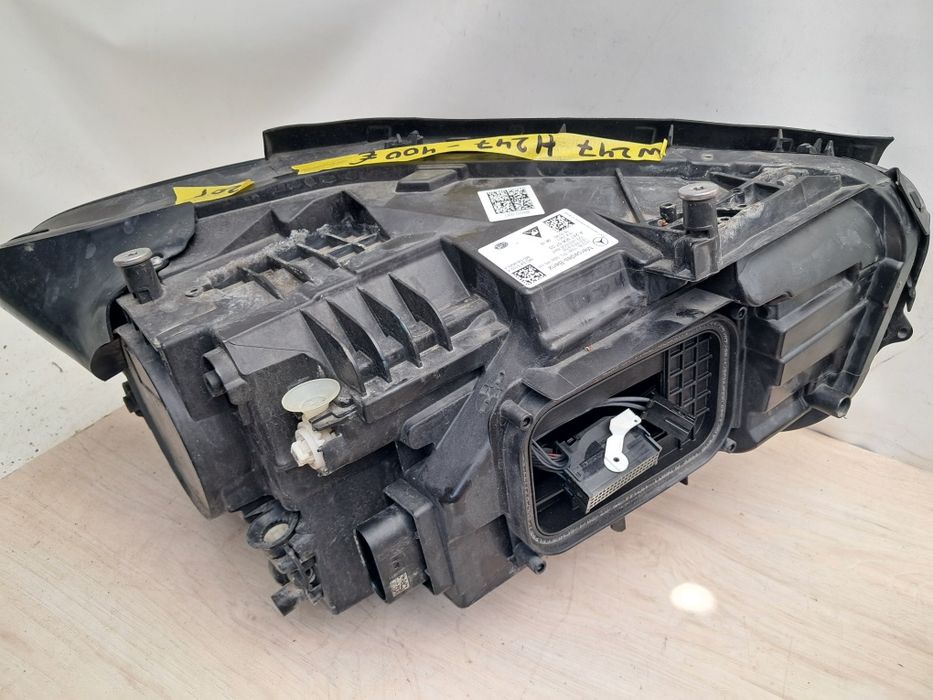 Фар Mercedes W247 H247