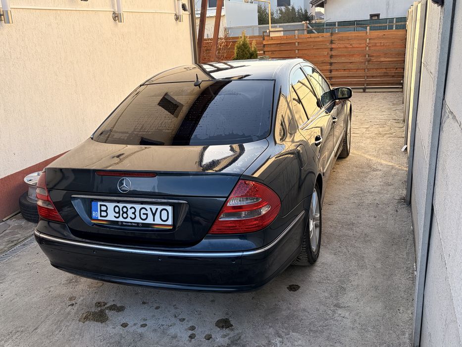 MERCEDES-BENZ E-Class 2004 — imagine 5