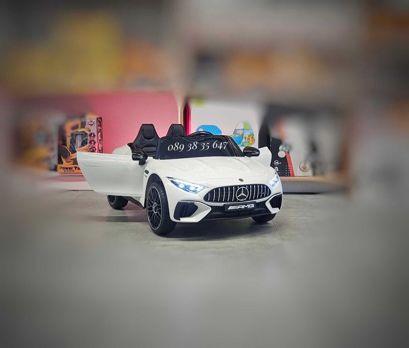 ТОП ЦЕНА!НОВО!Акумулаторна кола Mercedes-Benz SL63 AMG с 12V,меки гуми