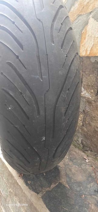 Предна и задна гума за мотор 2 броя