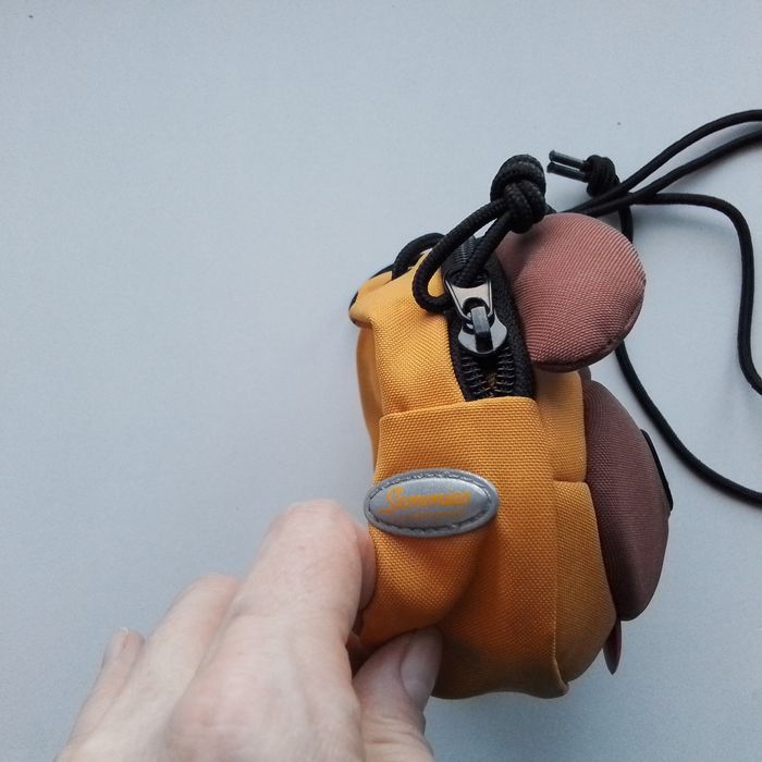 Детская сумочка в виде собачки.