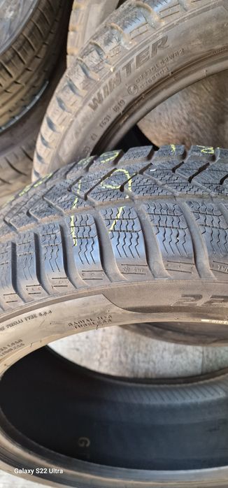 225/45/18 Pirelli Sottozero 3 Winter MOE