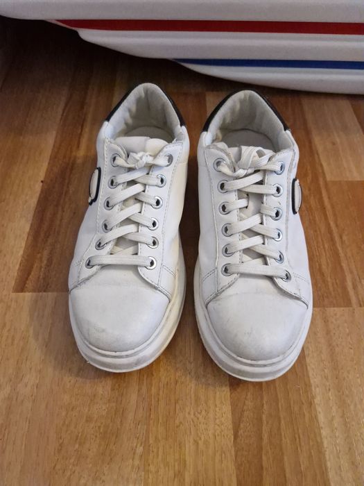 Оригинални обувки Karl Lagerfeld 36размер 30лв