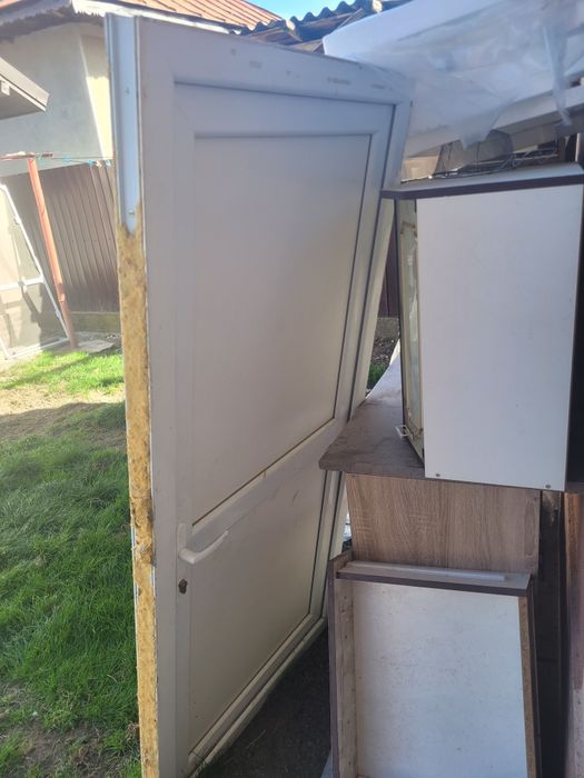 Vand ușa termopan PVC in stare buna