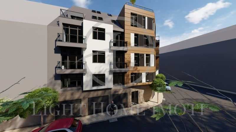 Продава се Двустаен апартамент в Пловдив, Център - 66 кв.м за 1893 €/кв.м - Снимка #1